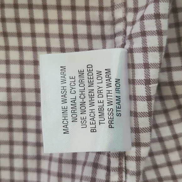 3/$20 Cremieux Classics Brown Plaid Button-Up Shirt - Picture 6 of 6